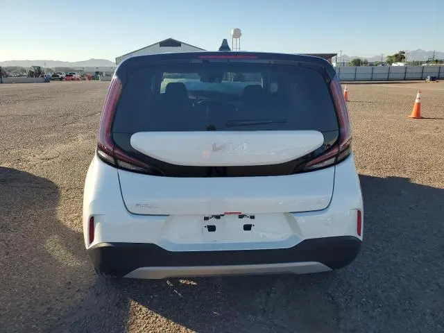 2025 KIA SOUL LX  