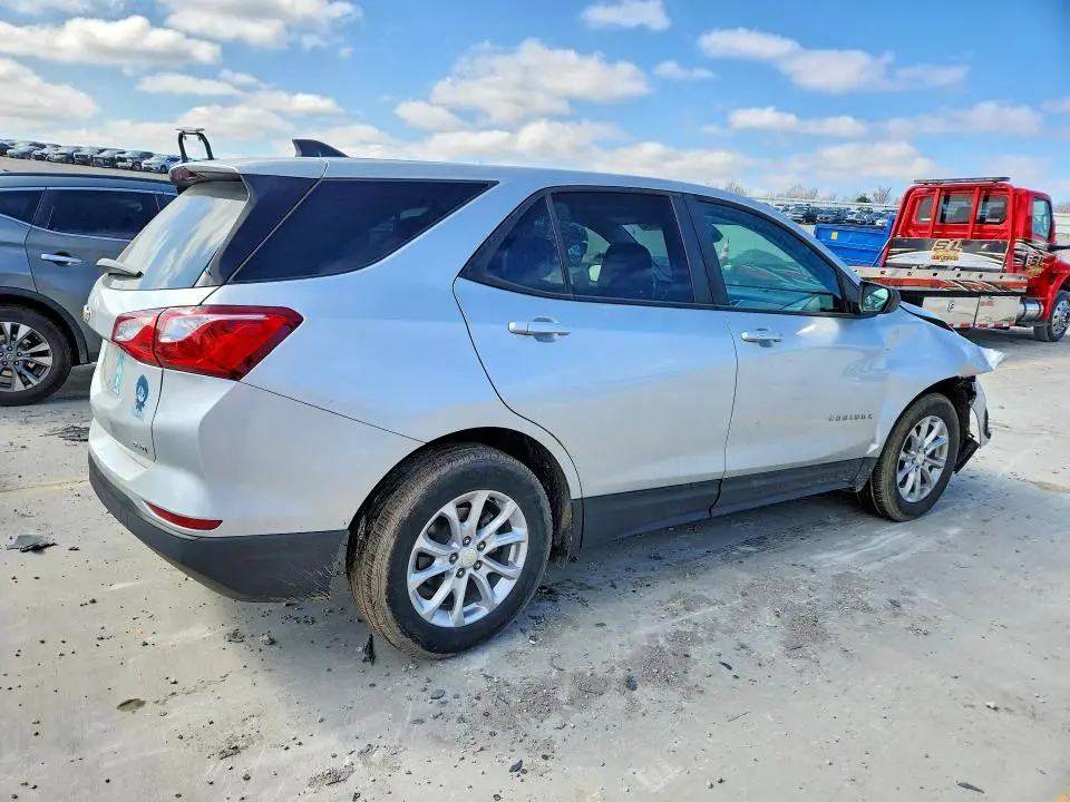 2021 CHEVROLET EQUINOX LS  