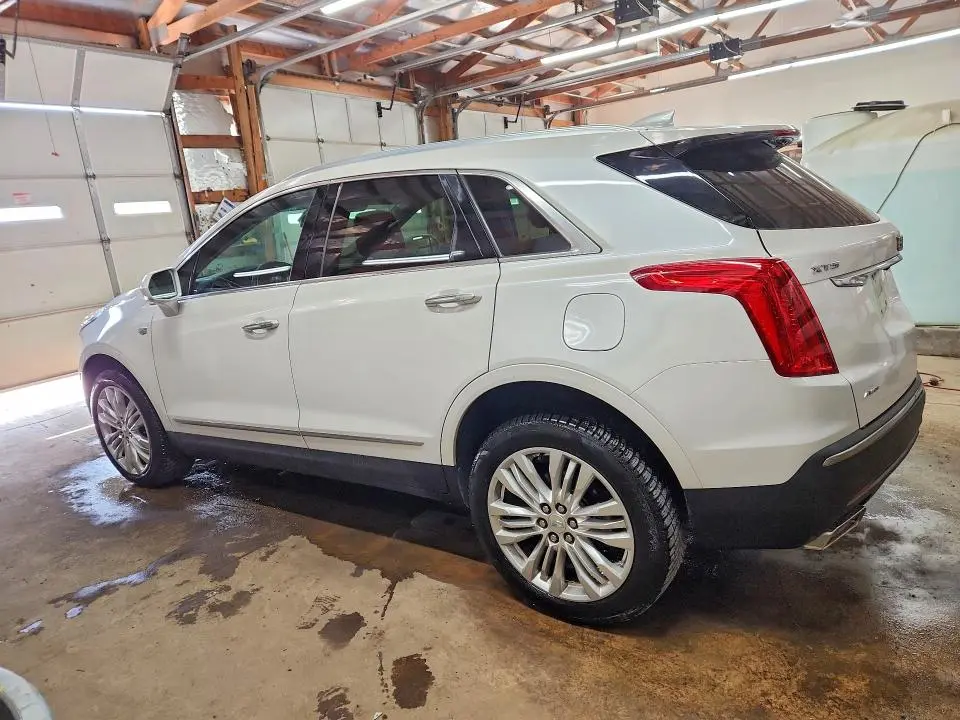 2018 CADILLAC XT5 PREMIUM LUXURY  