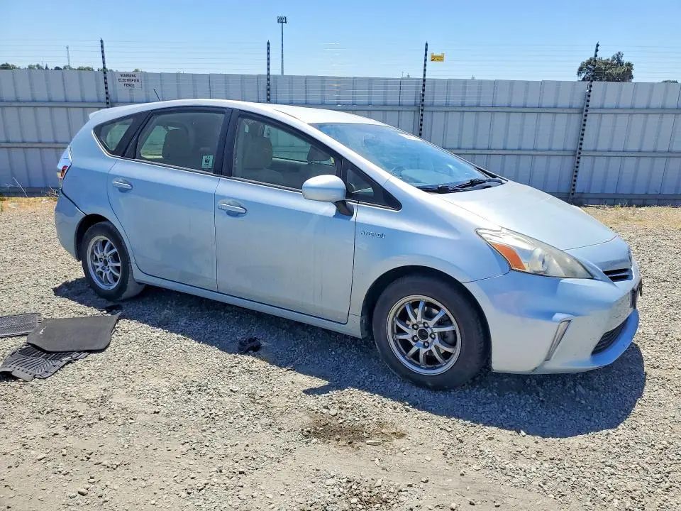 2012 TOYOTA PRIUS V TWO  