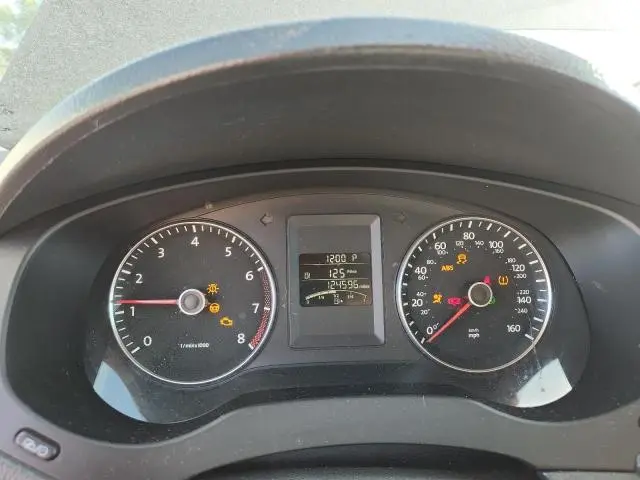 2014 VOLKSWAGEN JETTA SE  