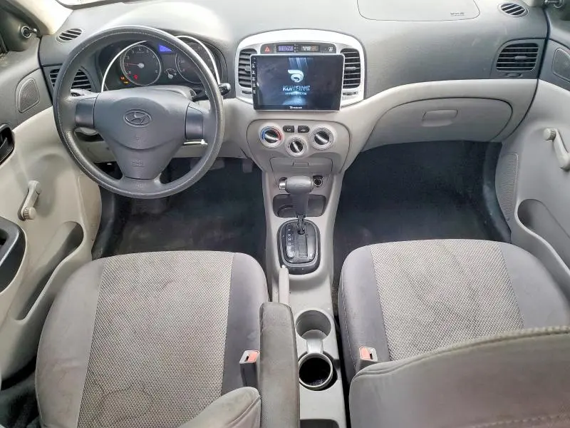 2011 HYUNDAI ACCENT GLS  