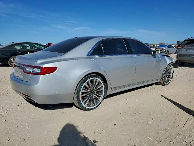 2017 LINCOLN CONTINENTAL RESERVE  