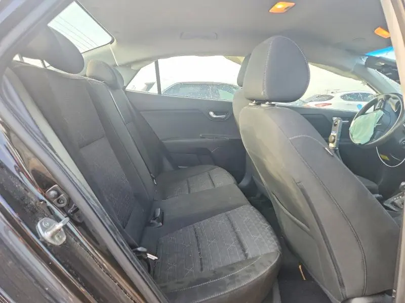 2020 KIA RIO S  