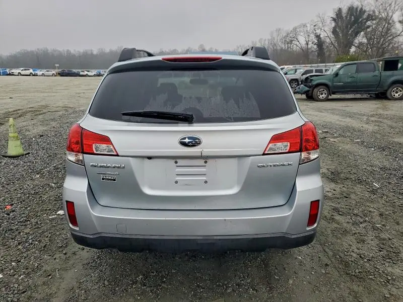 2013 SUBARU OUTBACK 2.5I PREMIUM  