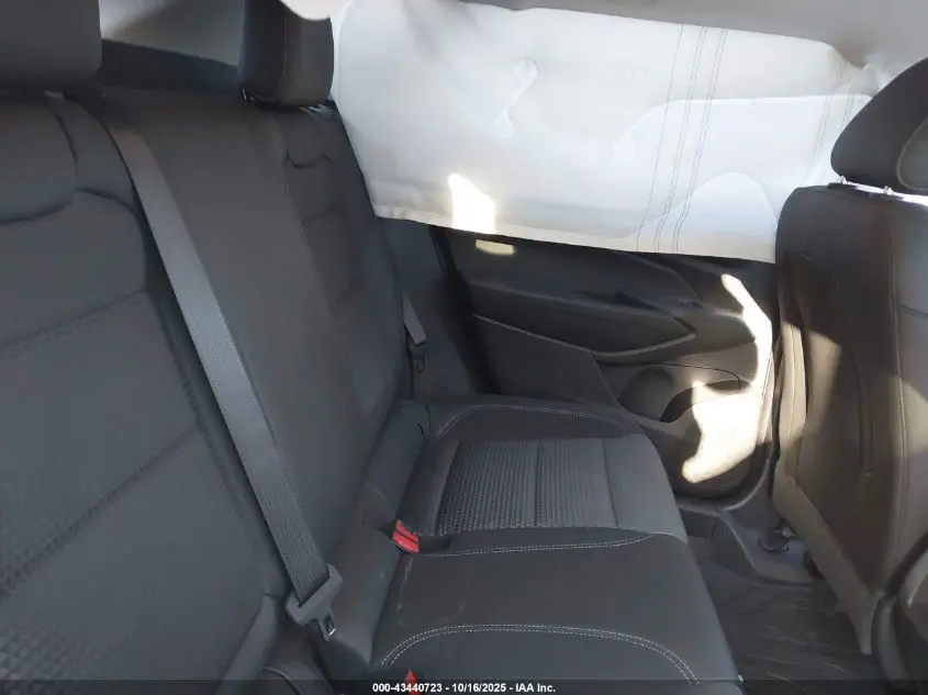 2025 CHEVROLET TRAX FWD LT