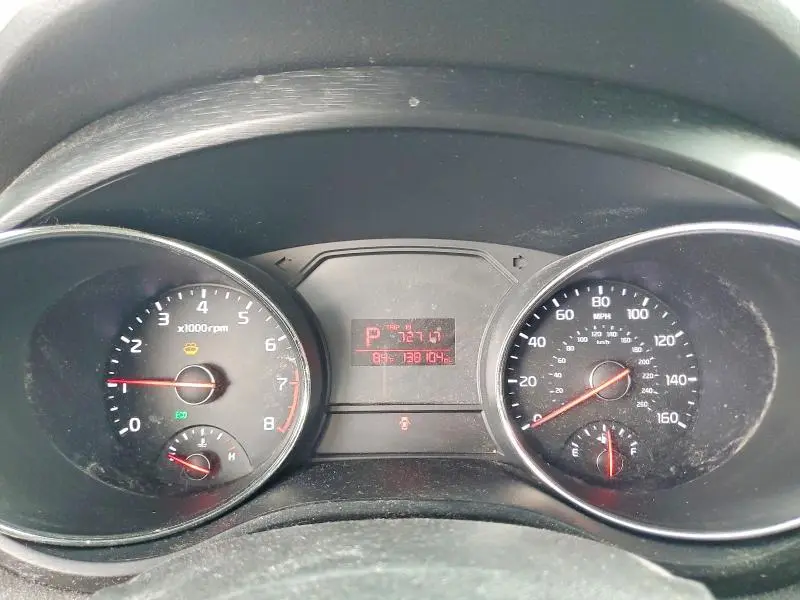 2016 KIA SEDONA LX  