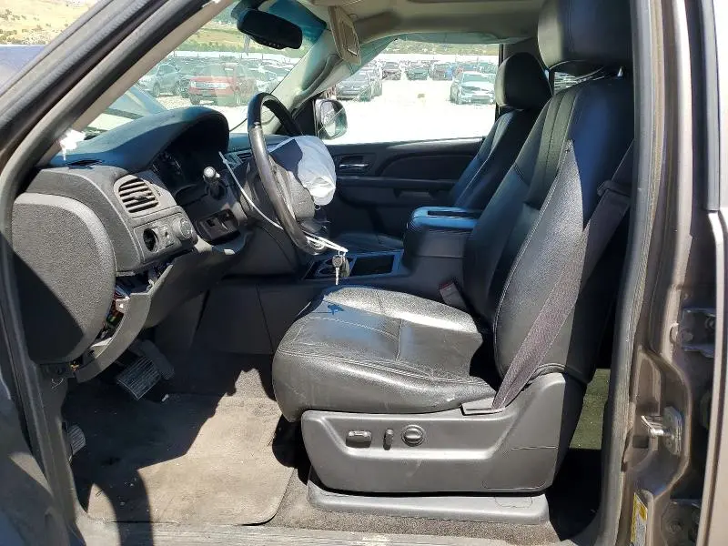 2013 CHEVROLET SUBURBAN K1500 LT  