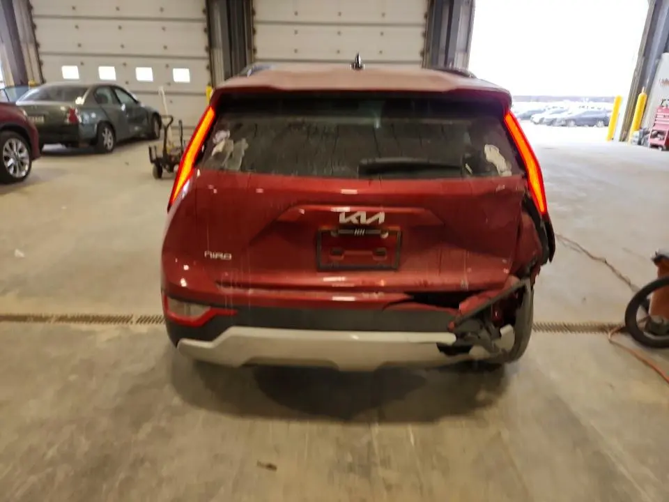 2023 KIA NIRO LX  