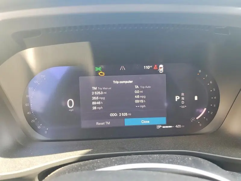 2026 VOLVO XC40 PLUS  