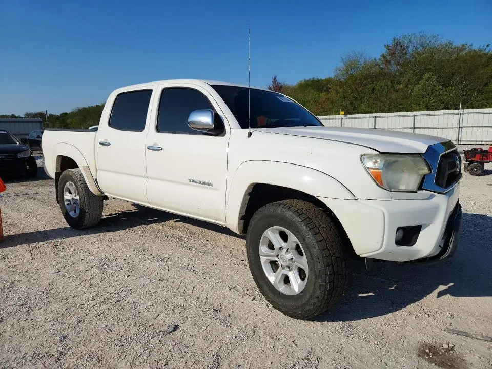 2013 TOYOTA TACOMA DOUBLE CAB PRERUNNER  