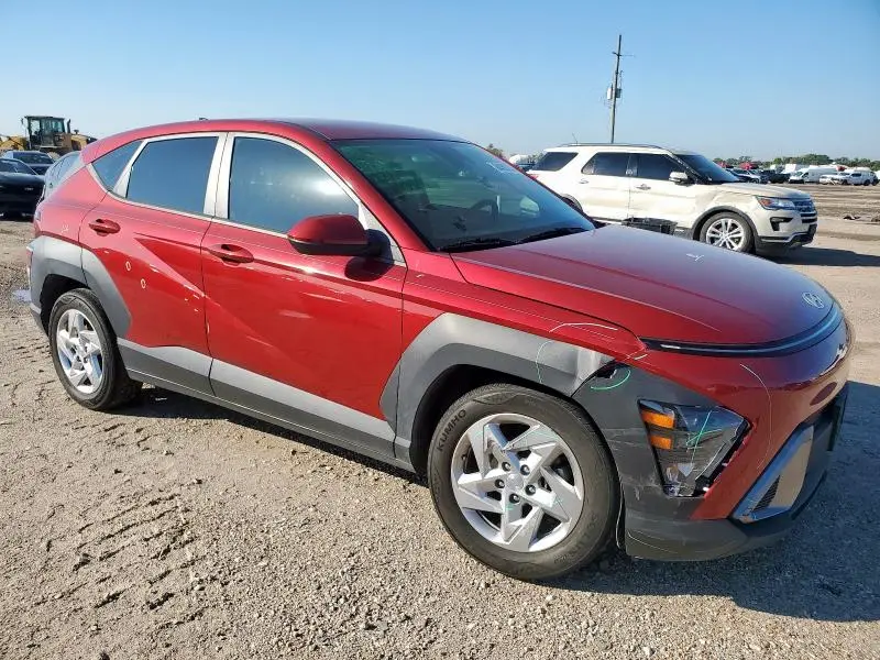 2024 HYUNDAI KONA SE  