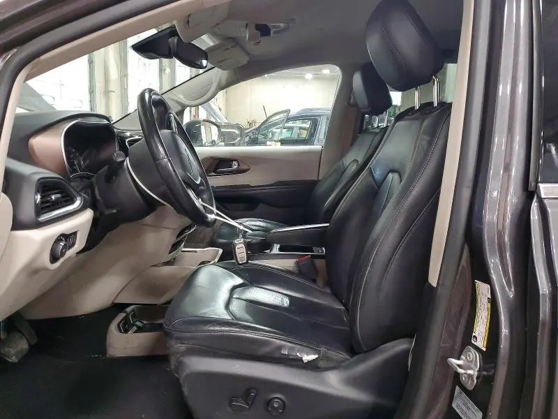 2017 CHRYSLER PACIFICA TOURING L PLUS  