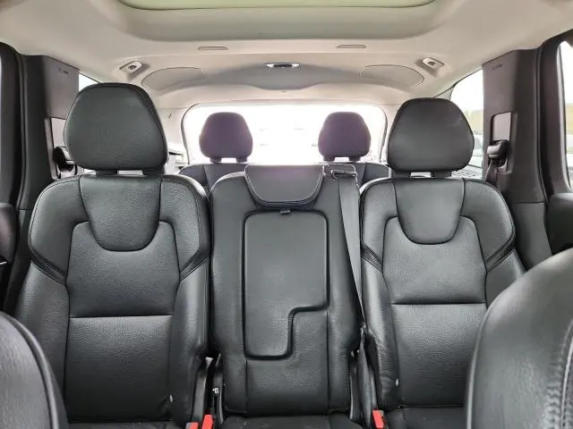 2019 VOLVO XC90 T6 MOMENTUM