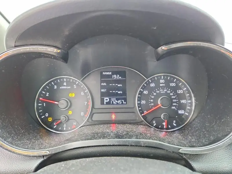 2014 KIA FORTE LX  