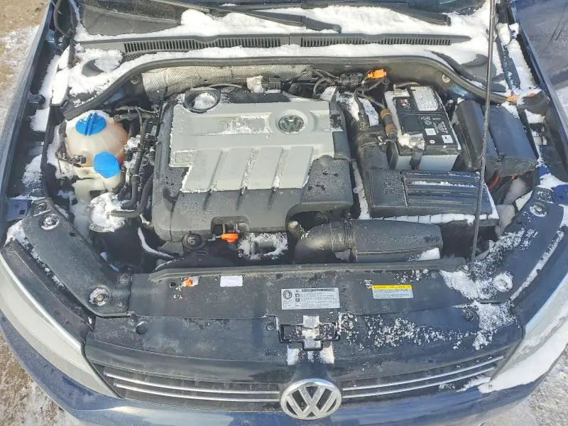 2013 VOLKSWAGEN JETTA TDI  