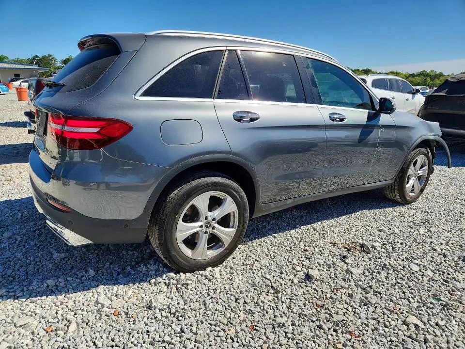 2018 MERCEDES-BENZ GLC 300  