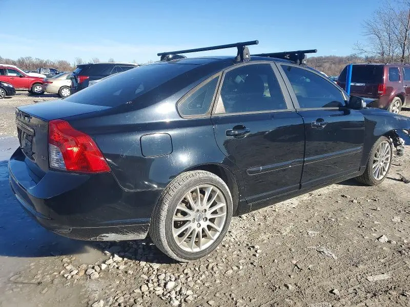 2010 VOLVO S40 2.4I  
