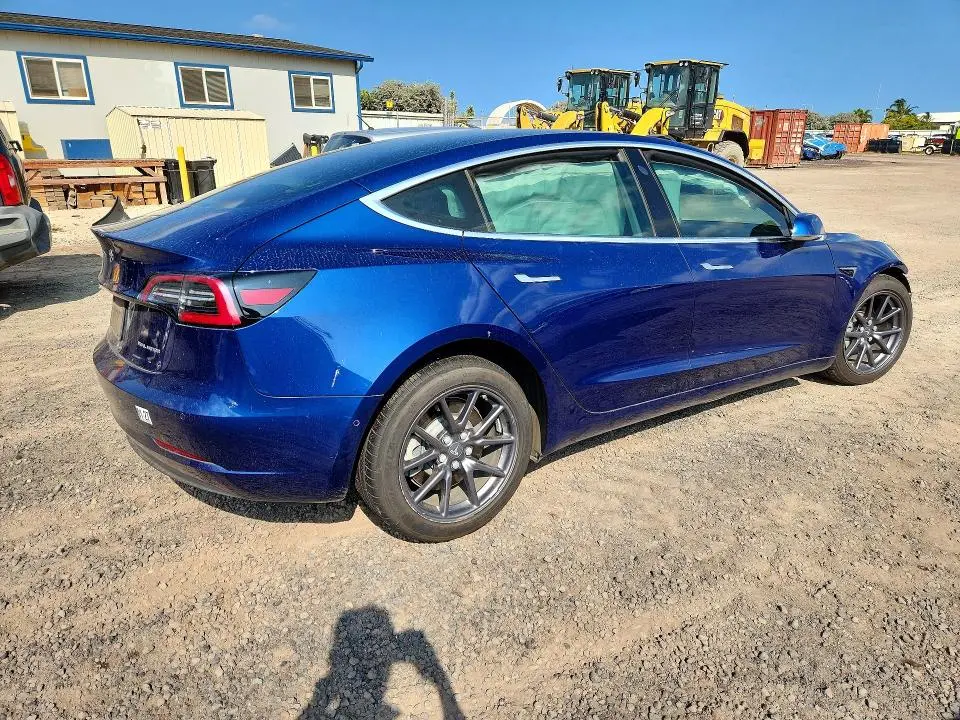 2020 TESLA MODEL 3   