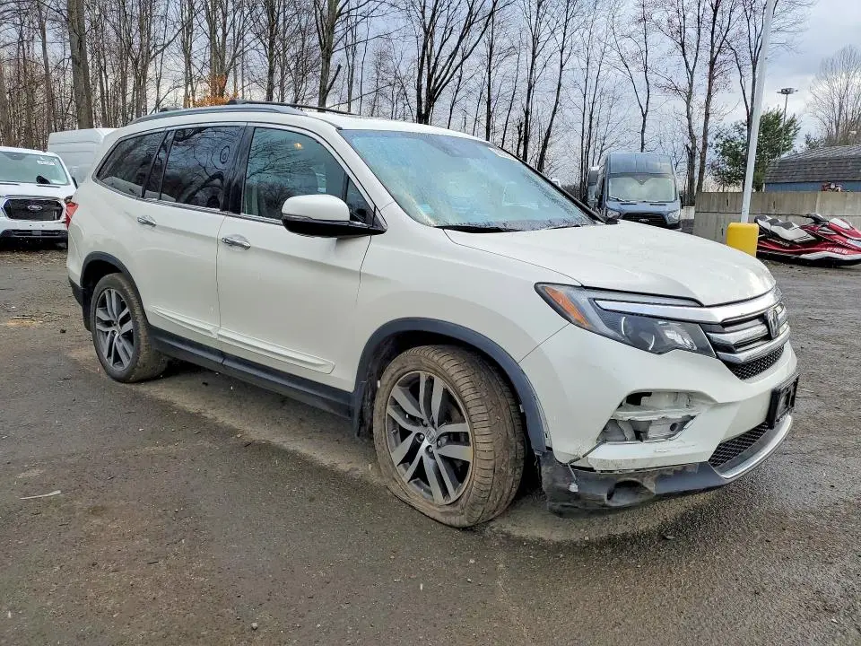 2016 HONDA PILOT ELITE  