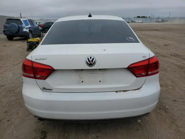 2013 VOLKSWAGEN PASSAT SE  