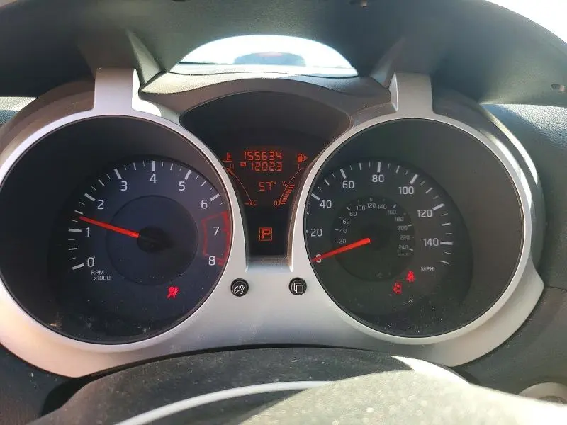 2012 NISSAN JUKE S  