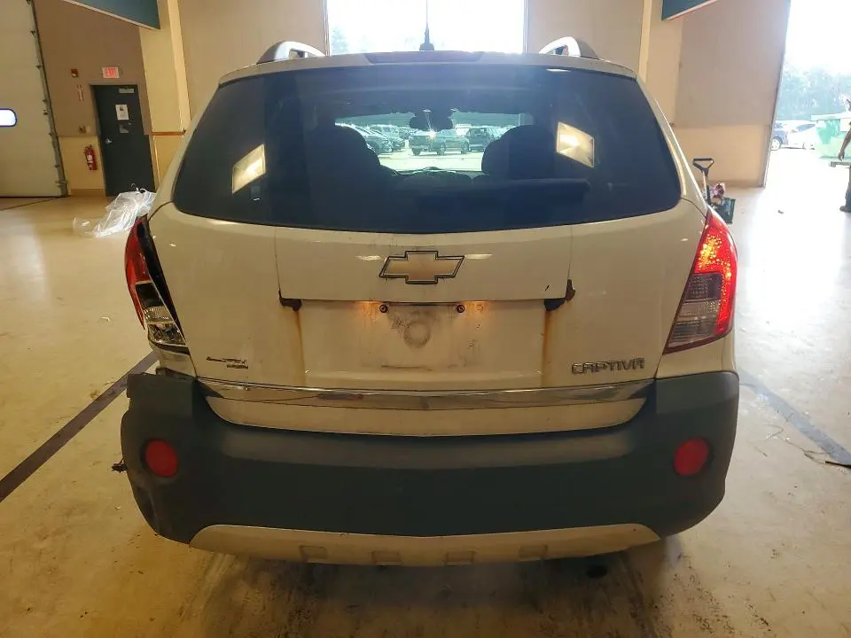 2014 CHEVROLET CAPTIVA LS  