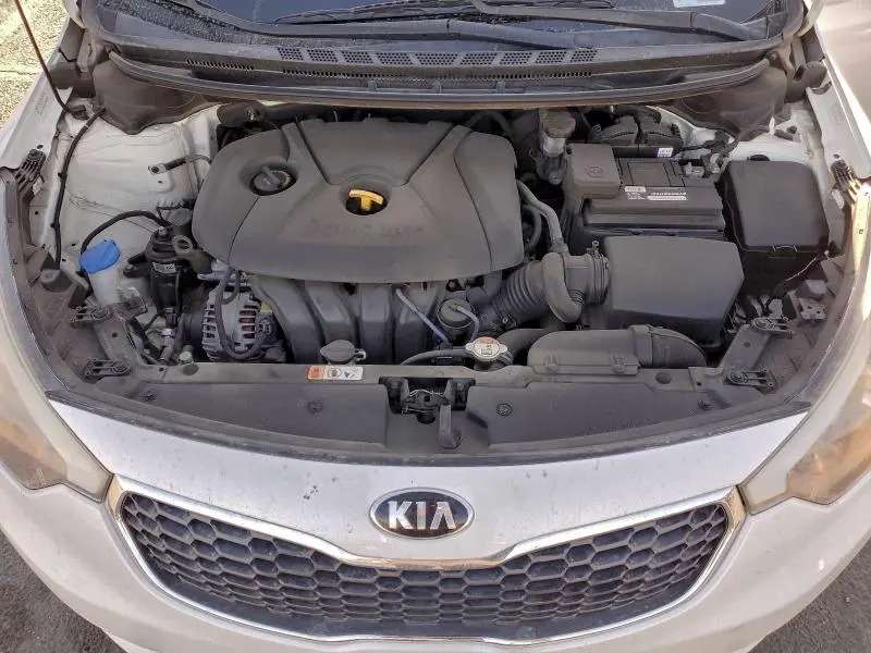 2015 KIA FORTE LX  