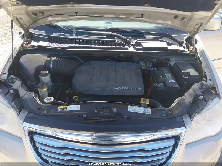 2013 CHRYSLER TOWN & COUNTRY TOURING