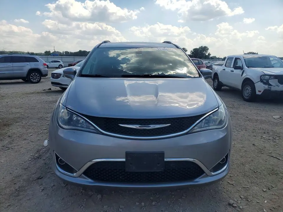 2017 CHRYSLER PACIFICA TOURING L PLUS  