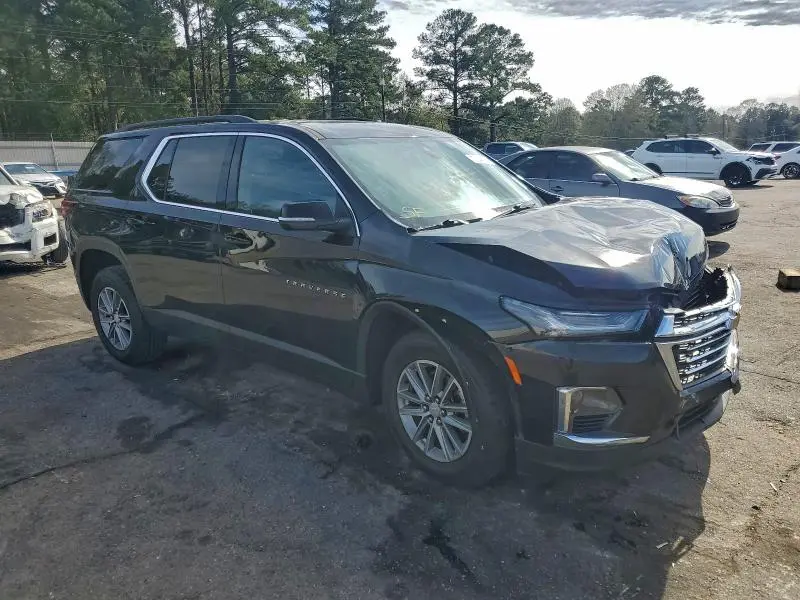 2023 CHEVROLET TRAVERSE LT  