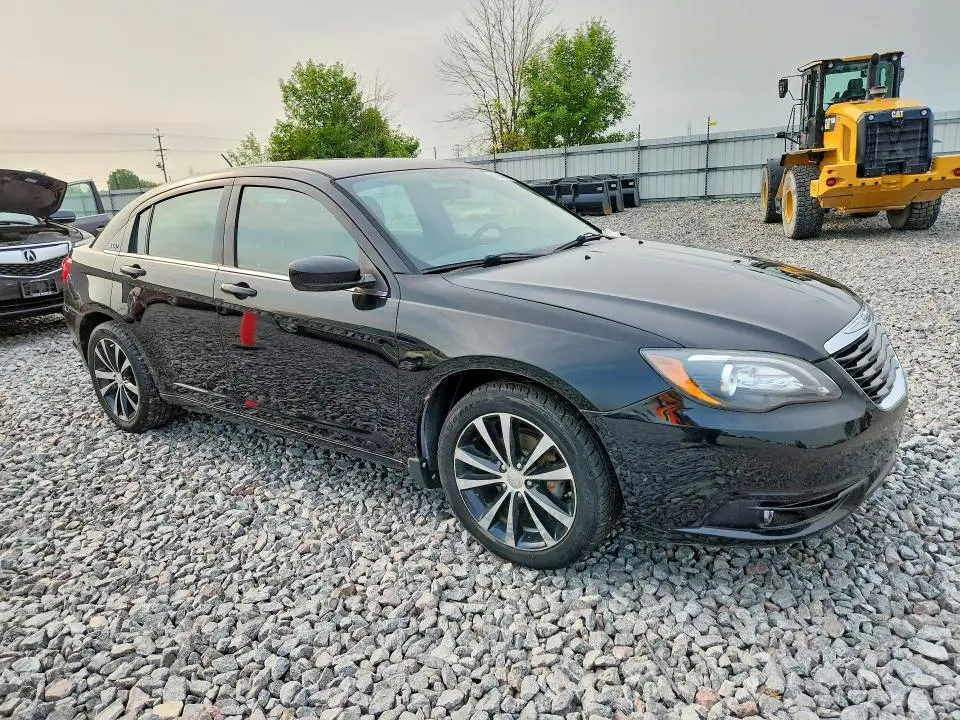 2013 CHRYSLER 200 TOURING  