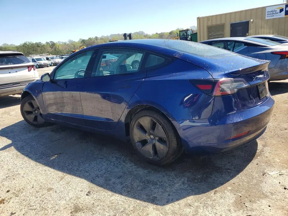 2022 TESLA MODEL 3   