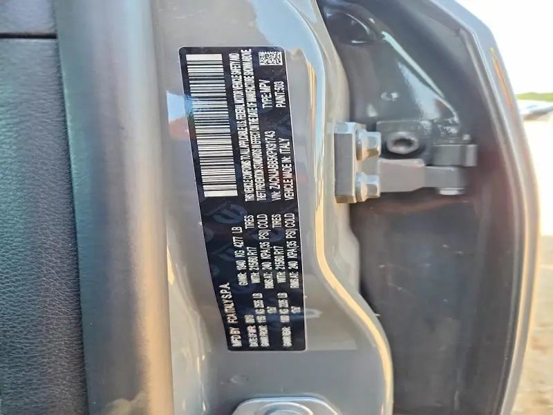 2019 JEEP RENEGADE LATITUDE  