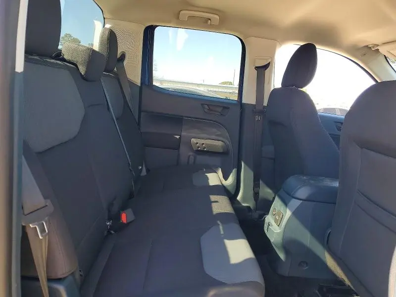 2023 FORD MAVERICK XL  