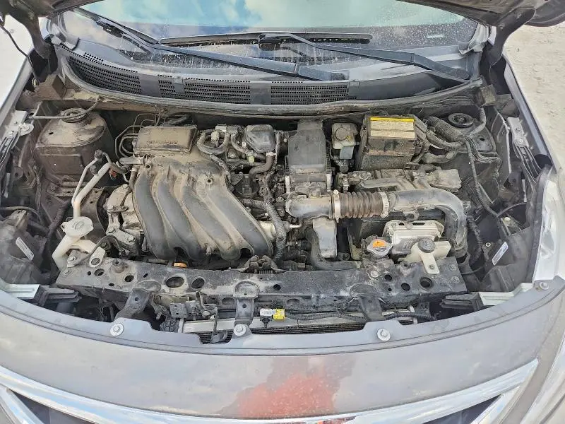 2019 NISSAN VERSA SV  