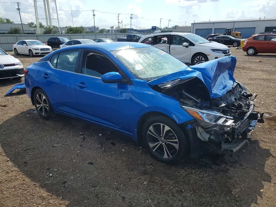 2022 NISSAN SENTRA SV  