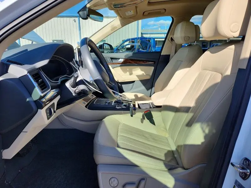 2020 AUDI Q5 PREMIUM PLUS  