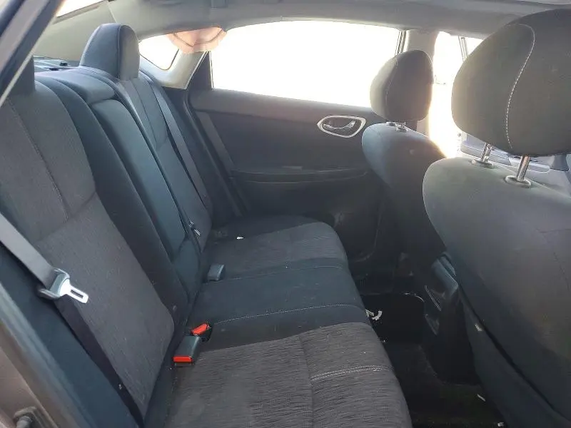 2015 NISSAN SENTRA SV  