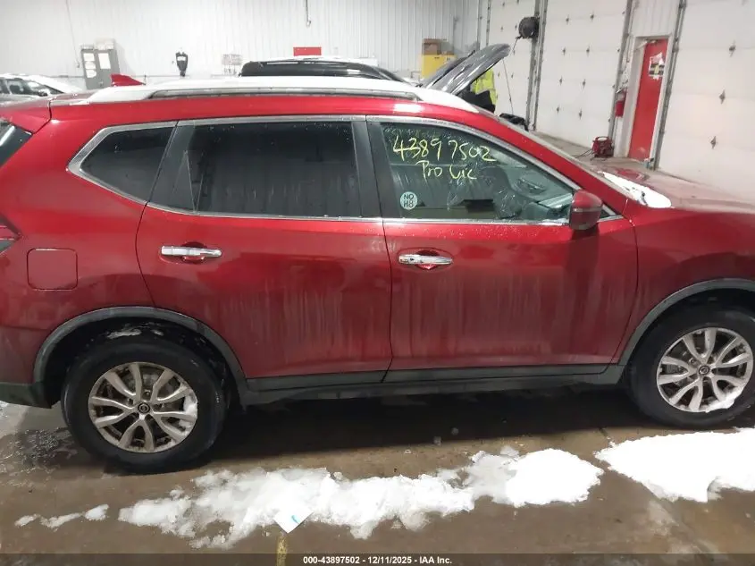 2018 NISSAN ROGUE SV