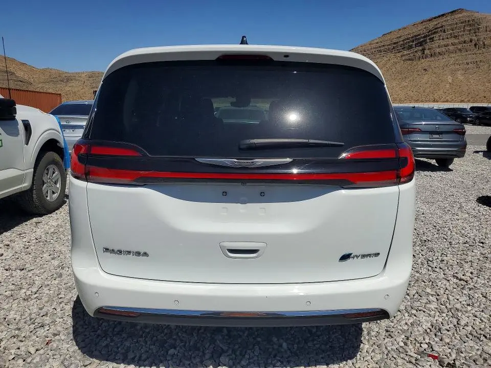 2023 CHRYSLER PACIFICA HYBRID PINNACLE  