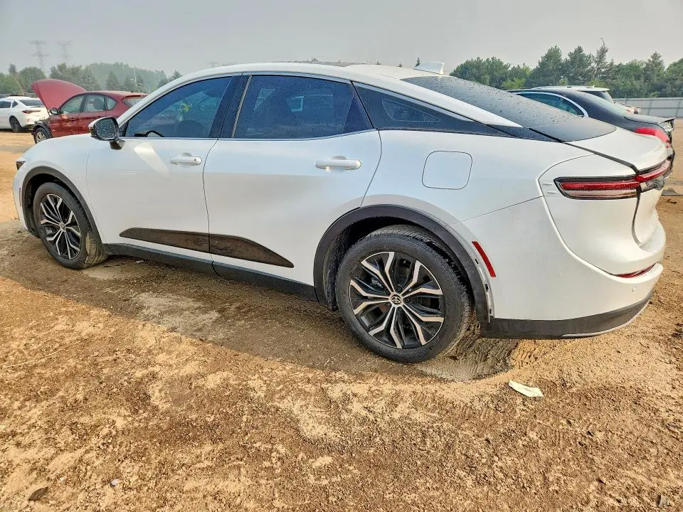 2023 TOYOTA CROWN LIMITED  