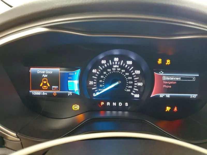 2019 FORD FUSION SE  