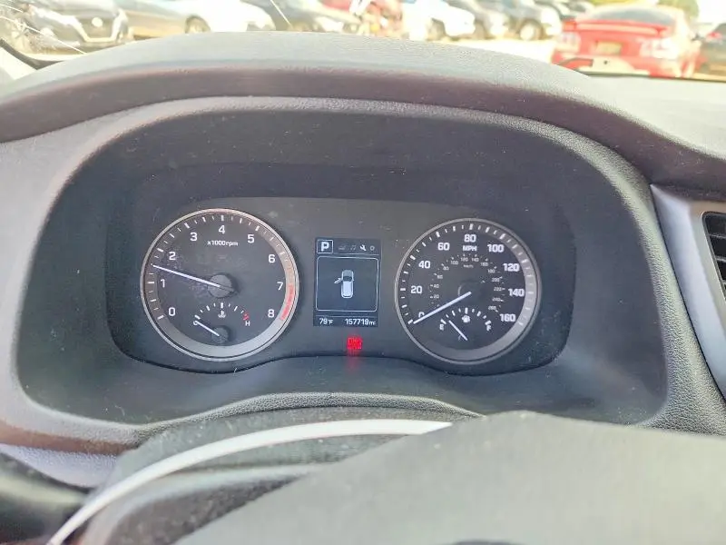 2017 HYUNDAI TUCSON SE  