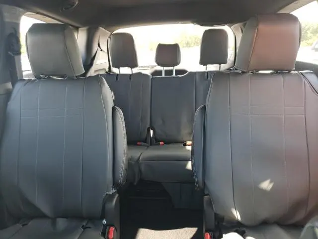 2025 CHRYSLER VOYAGER LX  