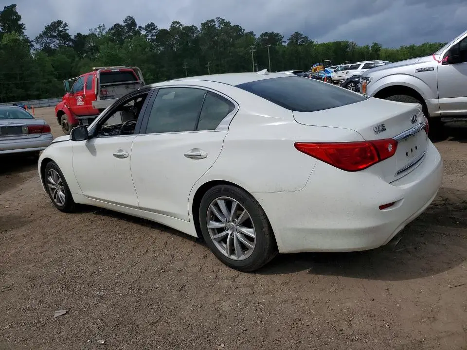 2017 INFINITI Q50   