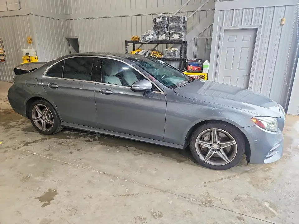 2017 MERCEDES-BENZ E 300 4MATIC  