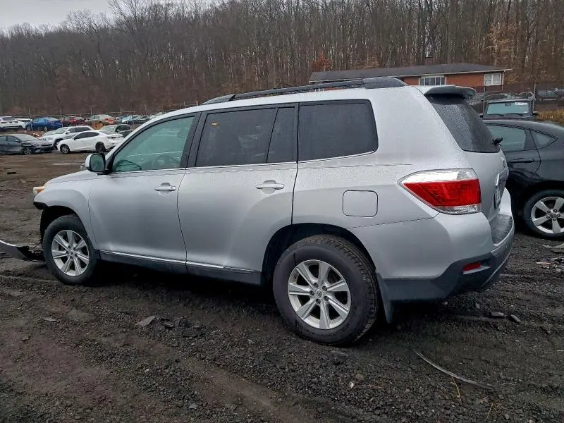 2012 TOYOTA HIGHLANDER BASE  