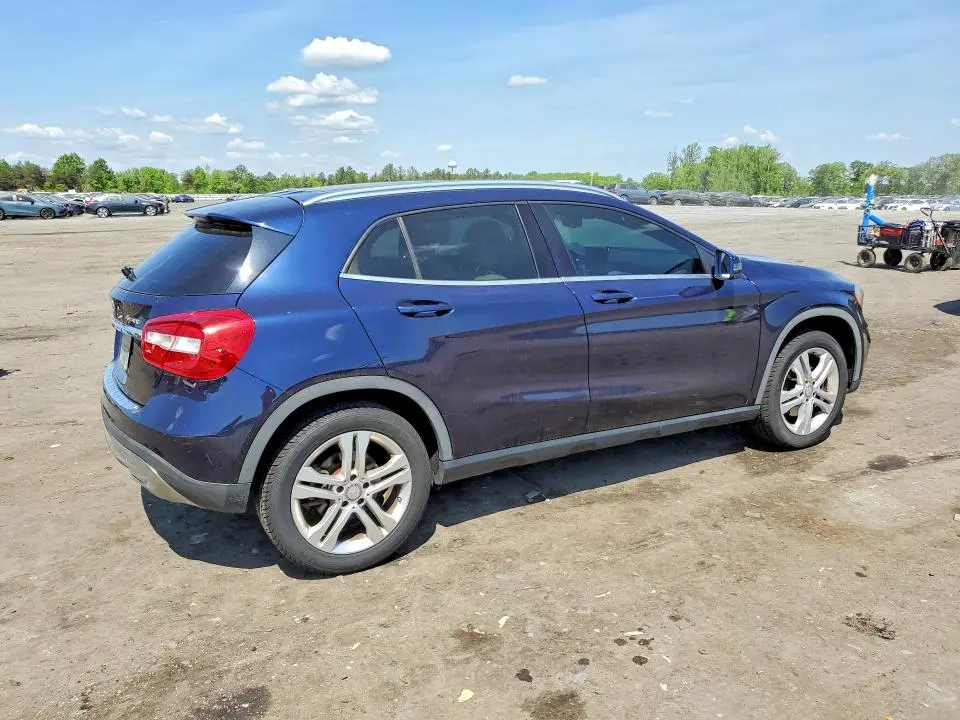 2017 MERCEDES-BENZ GLA 250 4MATIC  