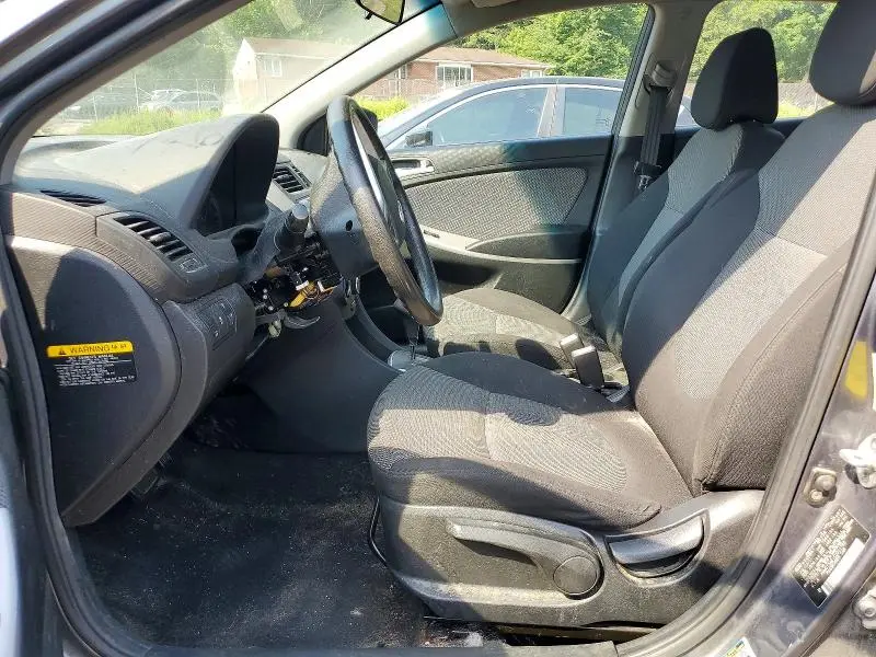 2012 HYUNDAI ACCENT GS  